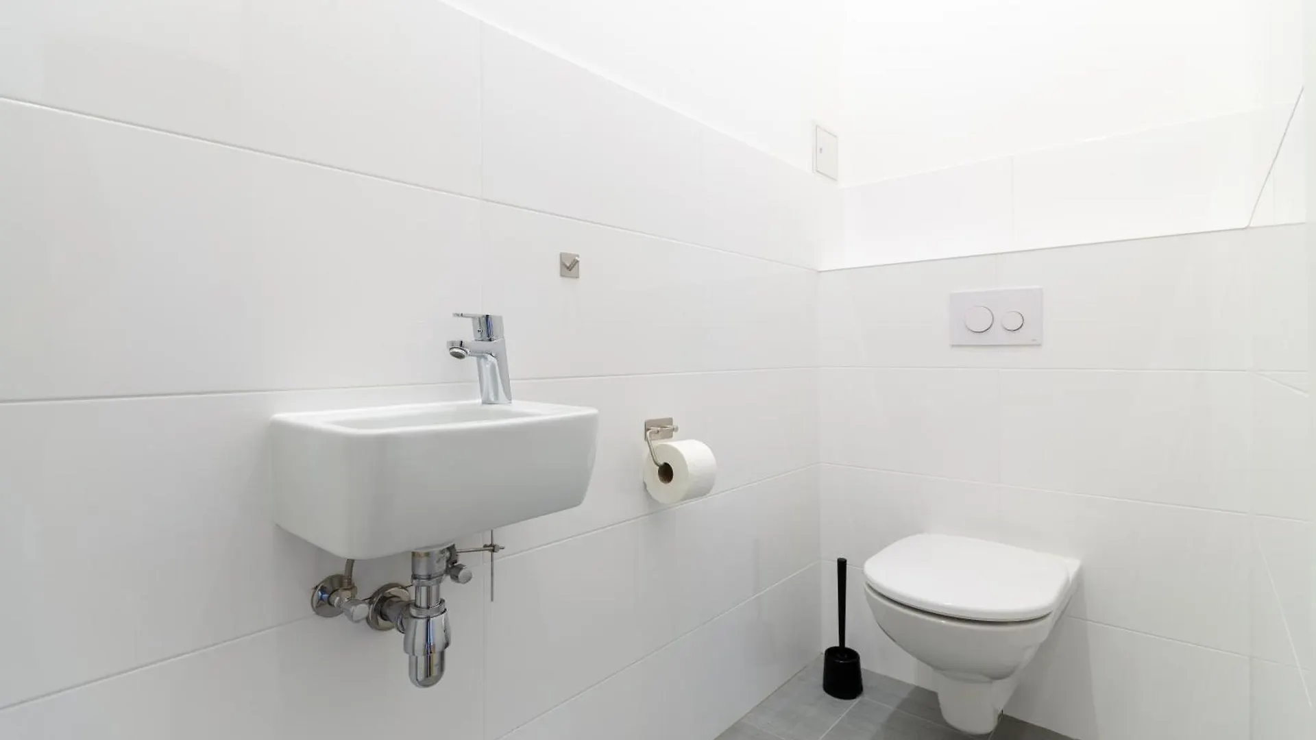 וינה Charming Historical Apartments Near City Centre