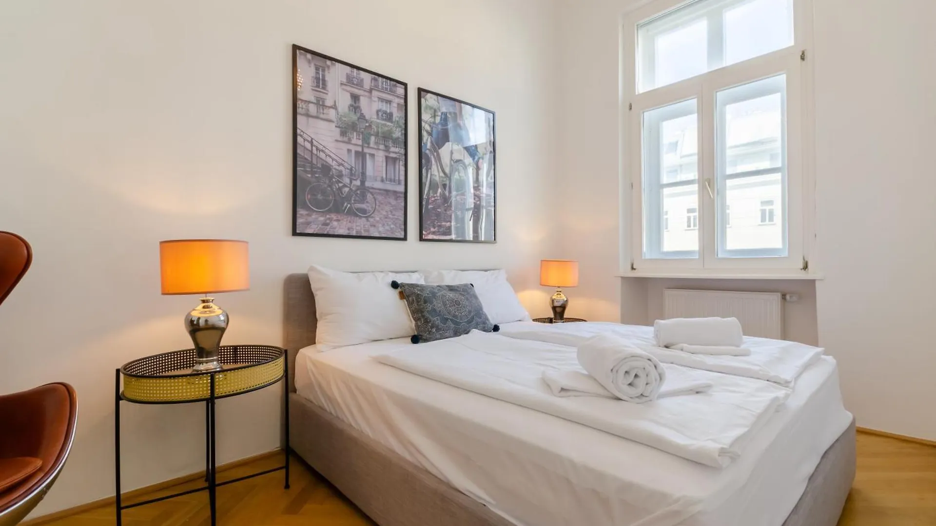 וינה Charming Historical Apartments Near City Centre